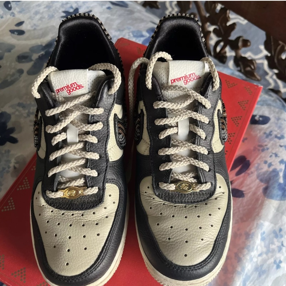 Nike Air Force 1 Premium Goods Sophia 6.5 womens